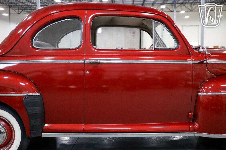 1947 Ford Deluxe