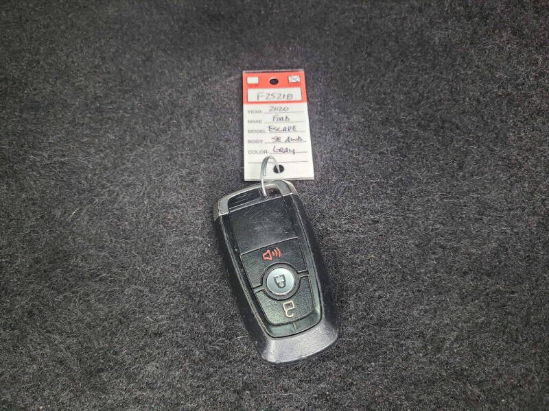 2020 Ford Escape SE