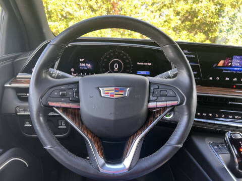 2021 Cadillac Escalade ESV Premium Luxury