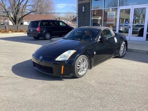 2004 Nissan 350Z for sale at Easy Guy Auto Sales in Indianapolis IN