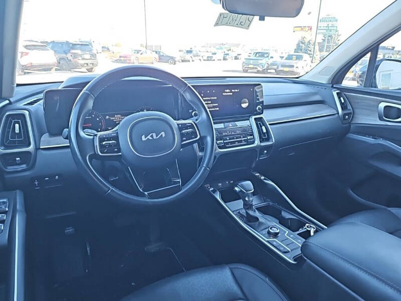 2023 Kia Sorento X-Line S