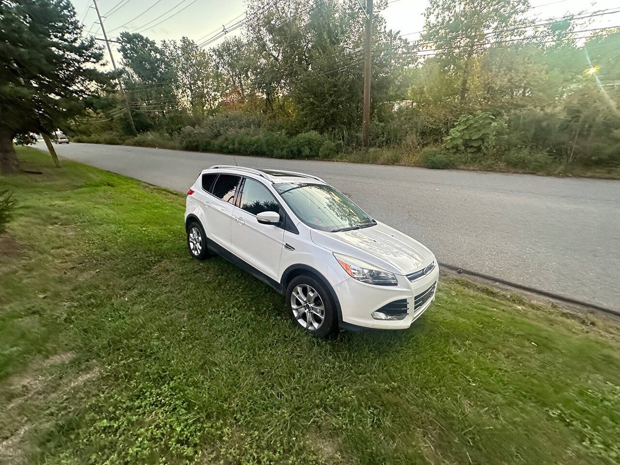 2014 Ford Escape for sale at Froggy Cars LLC in Hamburg, NJ