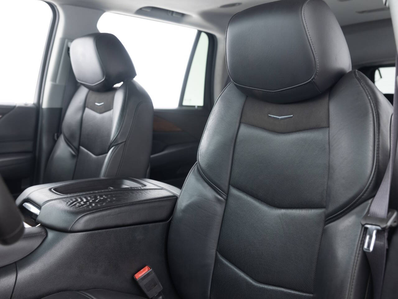 Used Car 2017 Cadillac Escalade  Premium Luxury 4x4 4dr Suv For Sale Under $30,000 In Coal City, Illinois