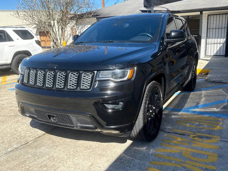 2020 Jeep Grand Cherokee Laredo