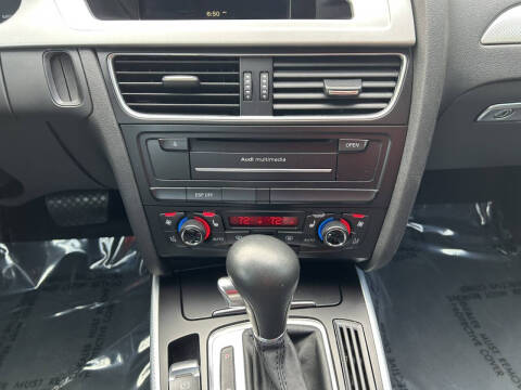 2010 Audi A4 2.0T quattro Prestige