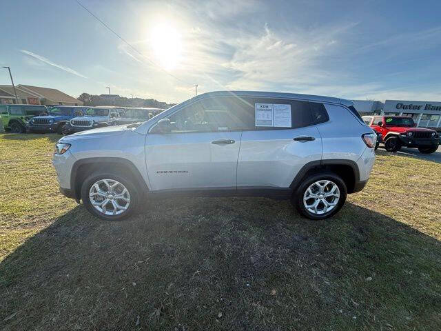 2024 Jeep Compass Sport