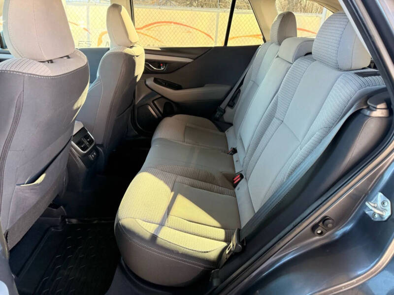 2022 Subaru Outback Premium