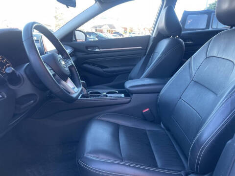 2022 Nissan Altima 2.5 SL