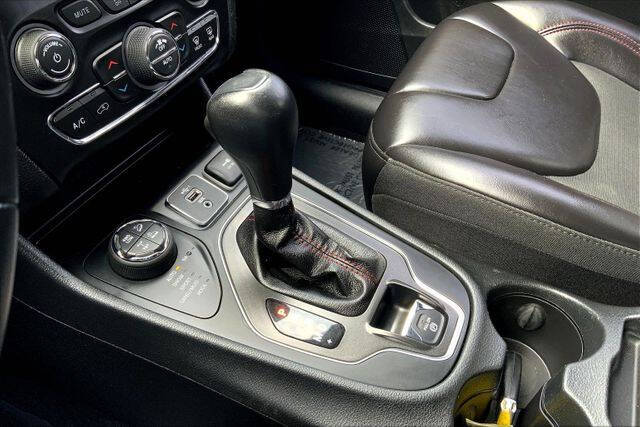 2019 Jeep Cherokee Trailhawk