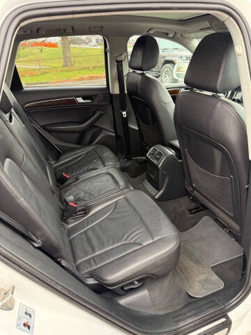 2015 Audi Q5 2.0T quattro Premium Plus