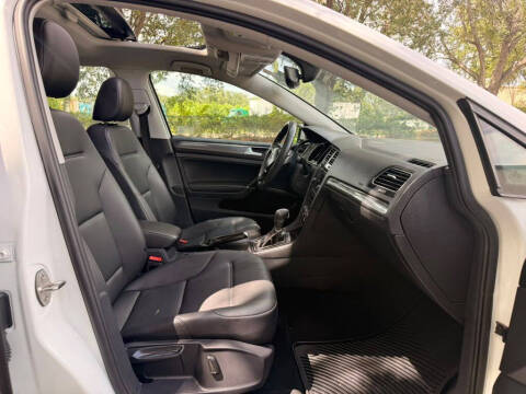 2020 Volkswagen Golf TSI