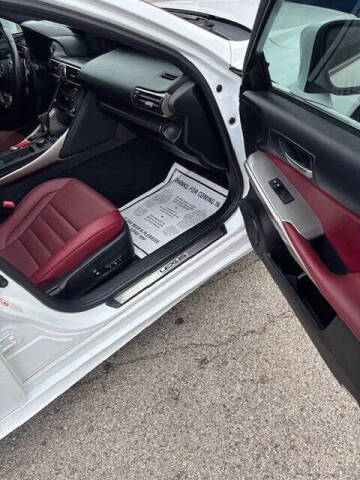 2018 Lexus IS 300