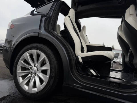 2017 Tesla Model X