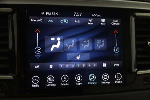 2018 Chrysler Pacifica Hybrid Touring L