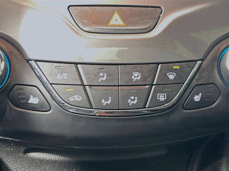 2016 Chevrolet Cruze LT Auto