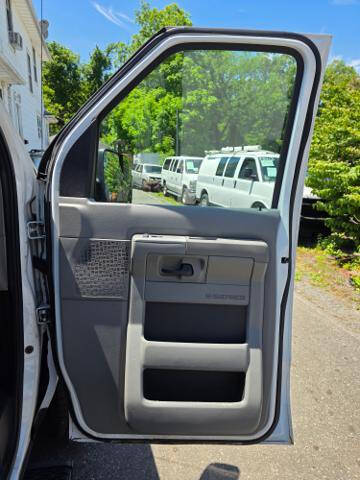 2011 Ford E-Series