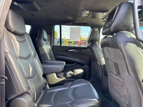 2016 Cadillac Escalade ESV Platinum