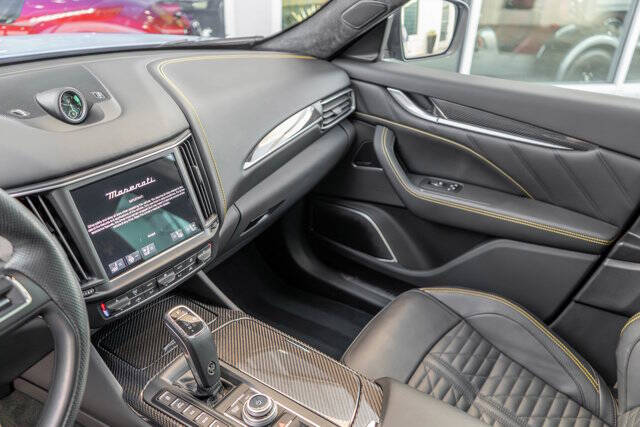 2022 Maserati Levante 22