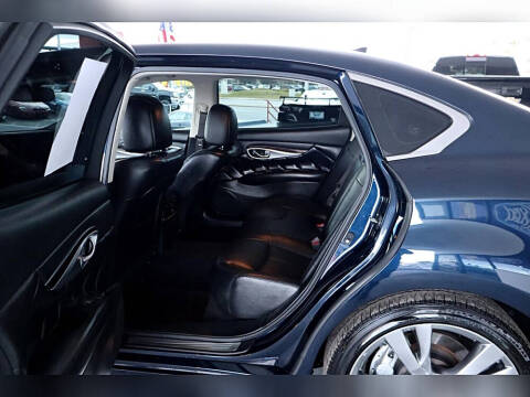 2018 Infiniti Q70L 3.7 Luxe