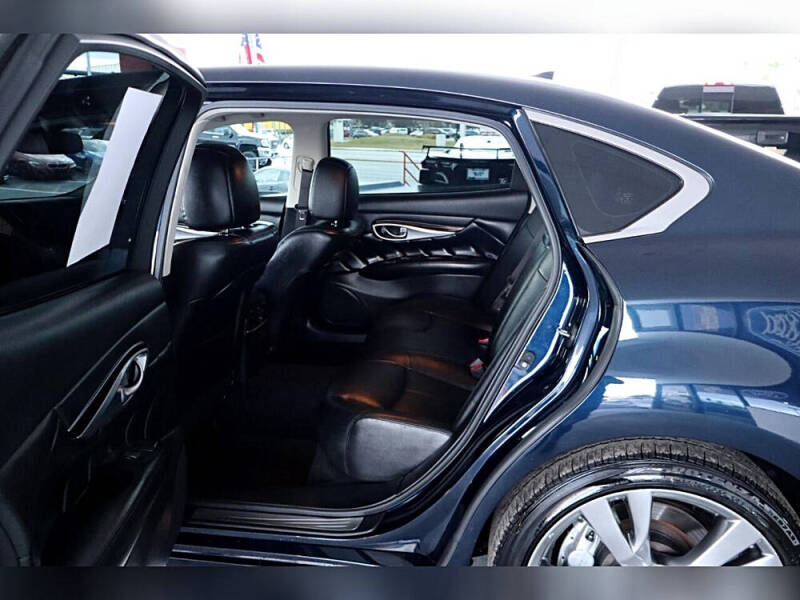 2018 Infiniti Q70L 3.7 Luxe