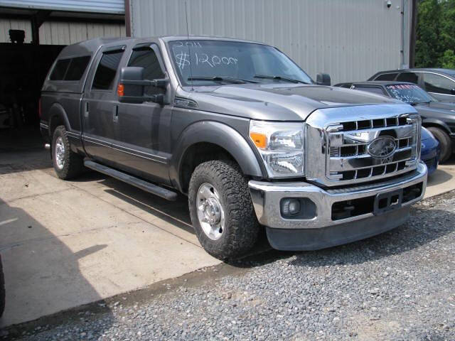 2011 Ford F-250 Super Duty XL's photo