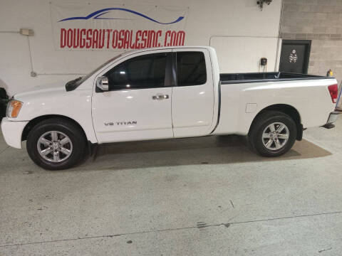 2011 Nissan Titan for sale at DOUG'S AUTO SALES INC in Pleasant View TN