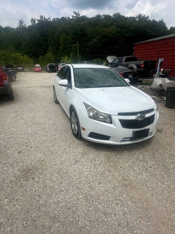 2014 Chevrolet Cruze for sale at LEE'S USED CARS INC in Ashland KY