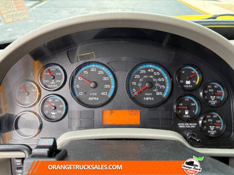 2019 International DuraStar 4300