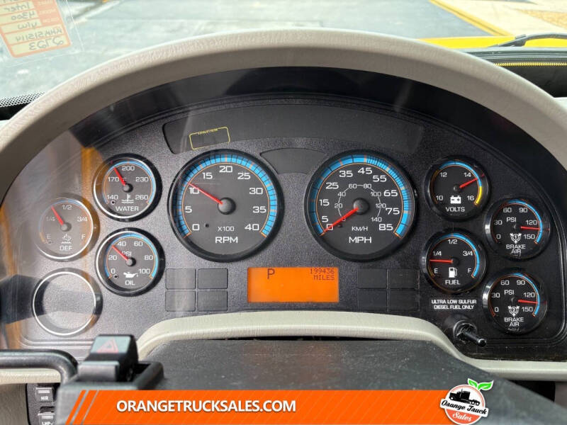 2019 International DuraStar 4300