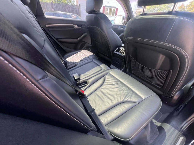 2015 Audi SQ5 3.0T quattro Premium Plus