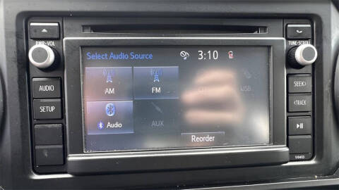 2019 Toyota Tacoma SR