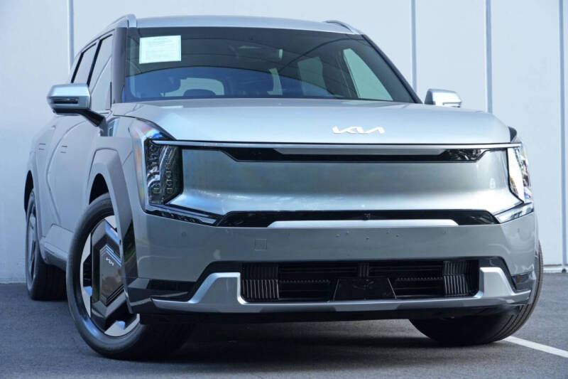 2024 Kia EV9 Land