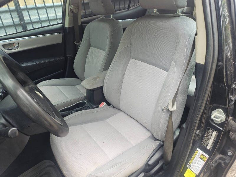 2015 Toyota Corolla LE