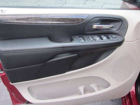 2011 Dodge Grand Caravan Crew