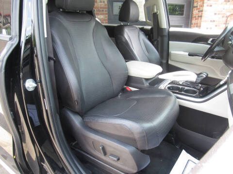 2023 Kia Carnival