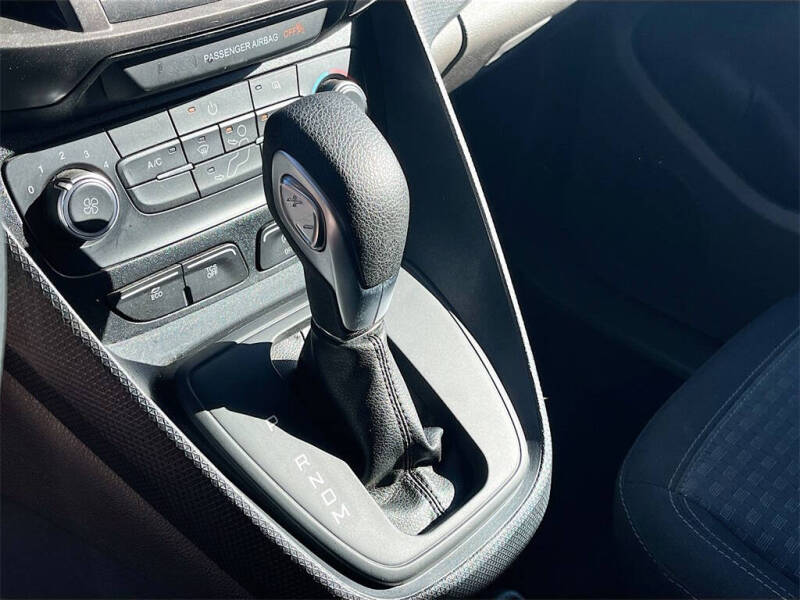 2023 Ford Transit Connect XLT