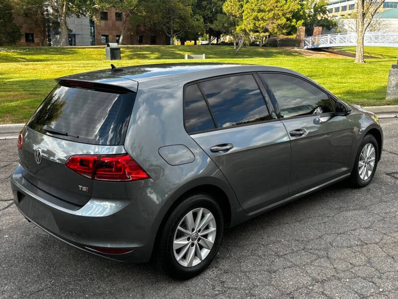 2017 Volkswagen Golf TSI S