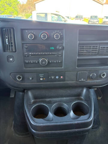 2017 Chevrolet Express LT 3500