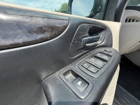 2016 Dodge Grand Caravan SXT Plus