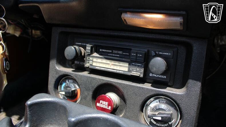 1977 MG B