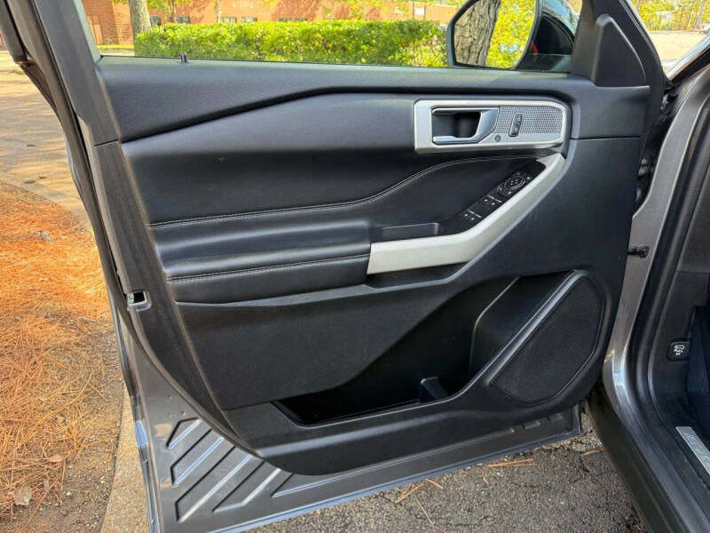 2022 Ford Explorer Limited