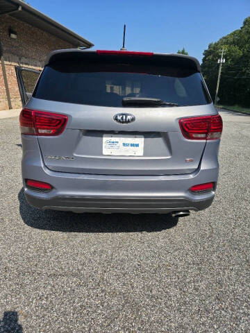 2020 Kia Sorento LX