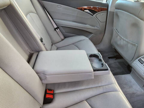 2005 Mercedes-Benz E-Class E 320