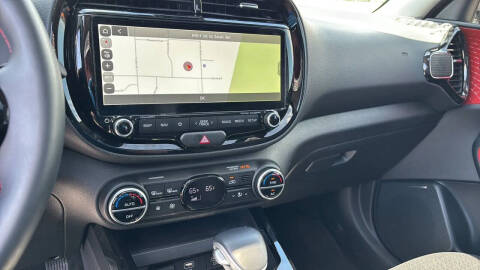 2023 Kia Soul GT-Line