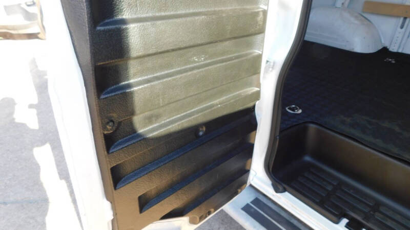 2024 GMC Savana 2500