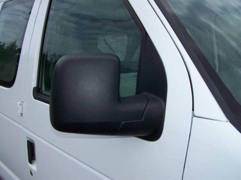 2009 Ford E-Series E-350 SD