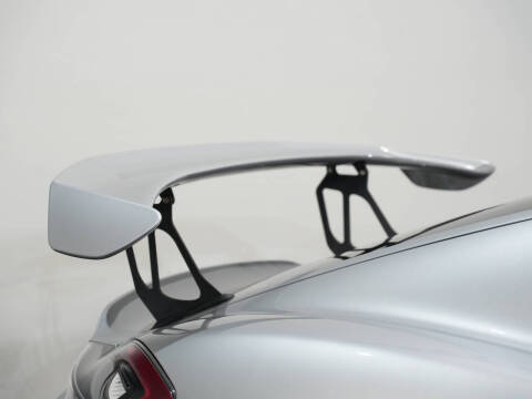 2016 Porsche Cayman GT4