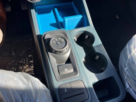 2025 Ford Maverick XLT