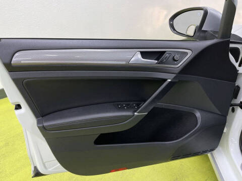 2017 Volkswagen Golf Alltrack