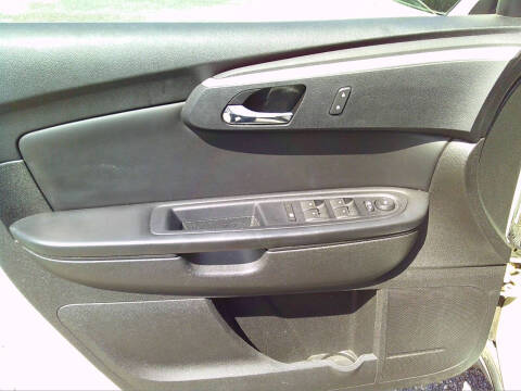 2012 Chevrolet Traverse LT